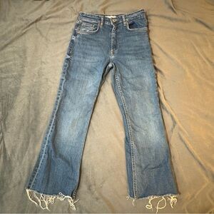Zara Denim Blue Jeans
#1202